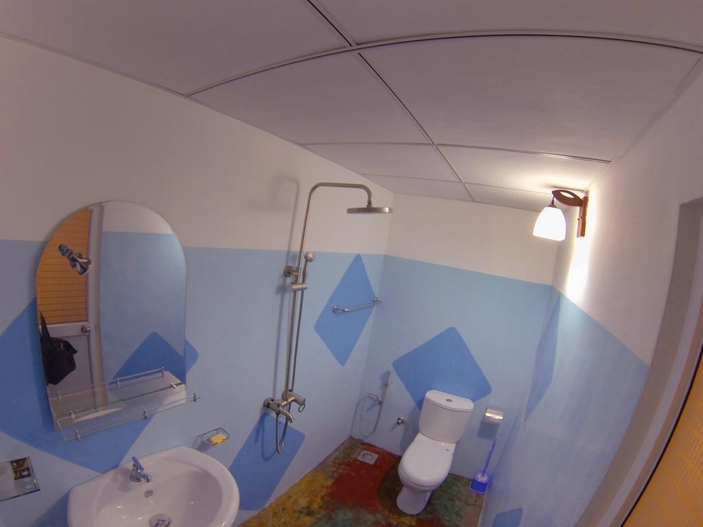 Sooriya Sewana Guest House Banduramulla Chambre photo